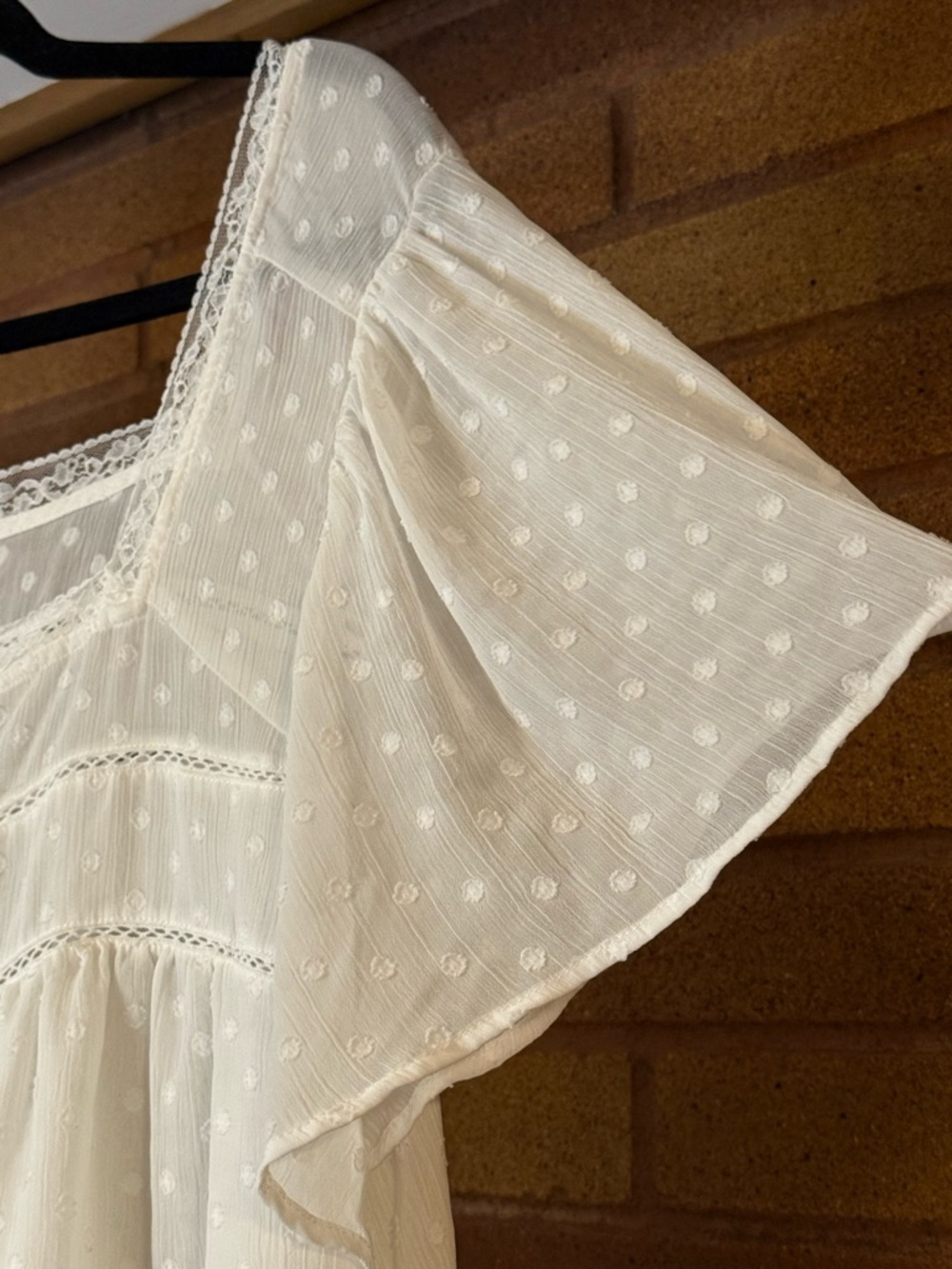 torrid White Swiss Dot Button-Front Peasant Blouse - Picture 5 of 7